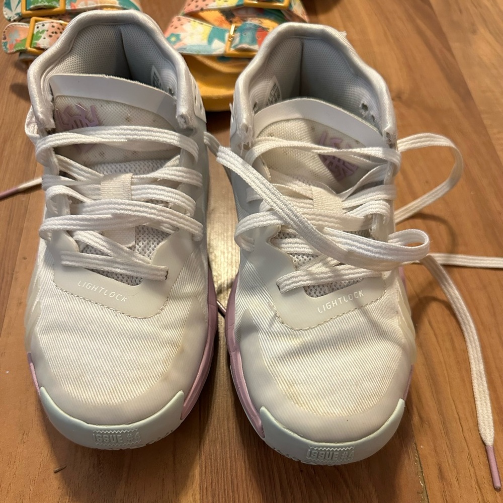 Girls shoes size 13c